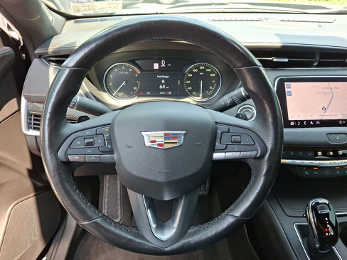 Used 2021 Cadillac XT4 Sport w/ Cold Weather Package image 23