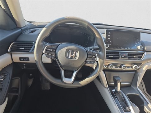 Used 2018 Honda Accord LX image 12