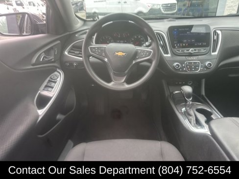 Used 2024 Chevrolet Malibu LT image 17