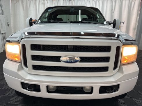 Used 2007 Ford F350 XL image 3
