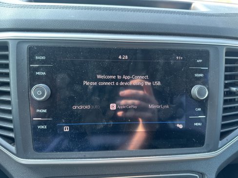 Used 2019 Volkswagen Atlas SE image 14