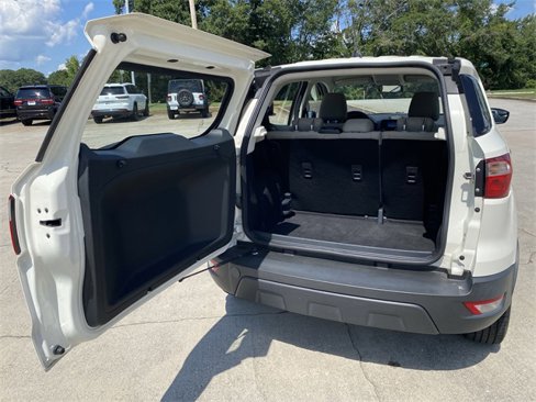 Used 2019 Ford EcoSport S image 28