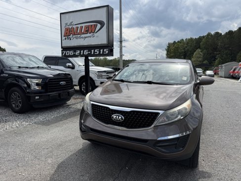 Used 2015 Kia Sportage LX image 2
