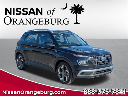 Used 2023 Hyundai Venue SEL image 1