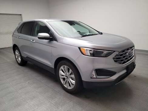 Used 2024 Ford Edge Titanium image 13
