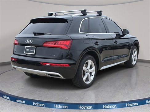 Used 2020 Audi Q5 2.0T Premium w/ Convenience Package image 6