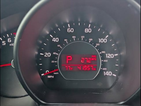 Used 2016 Kia Soul image 9