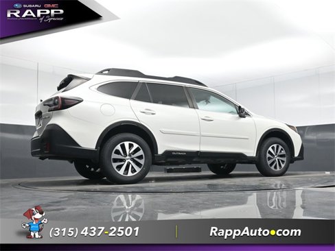 Used 2022 Subaru Outback Premium image 27