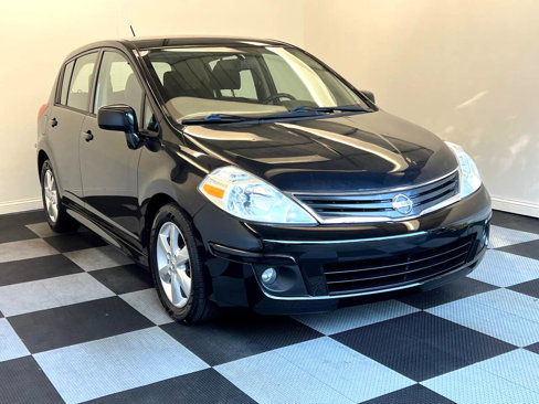 Used 2012 Nissan Versa SL w/ SL Navigation Pkg image 3