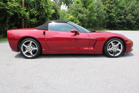 Used 2007 Chevrolet Corvette Convertible w/ Preferred Equipment Group image 17