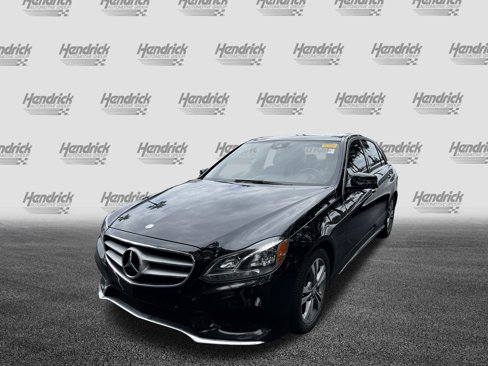 Used 2015 Mercedes-Benz E 250 BlueTEC Sedan image 5