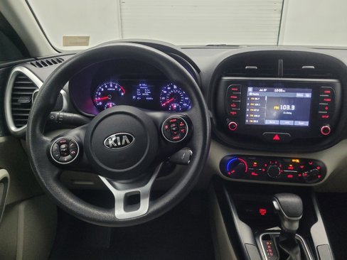 Used 2020 Kia Soul LX image 22