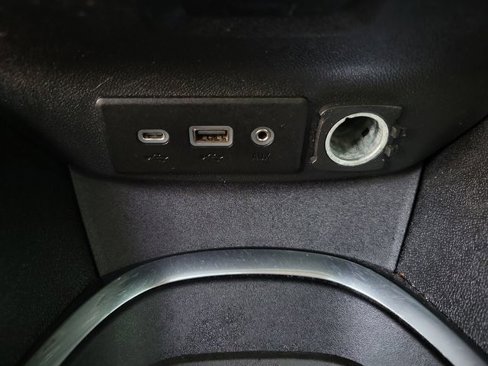 Used 2020 Chevrolet Malibu LT image 12