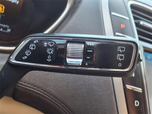 Used 2019 Lincoln Nautilus Reserve image 16