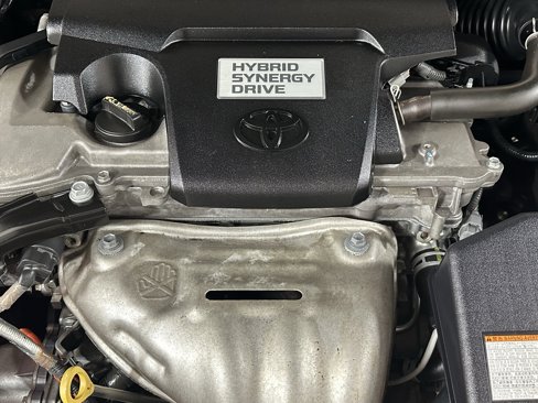 Used 2015 Toyota Camry XLE image 3