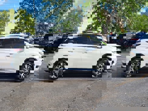Certified 2020 Nissan Murano SV image 2