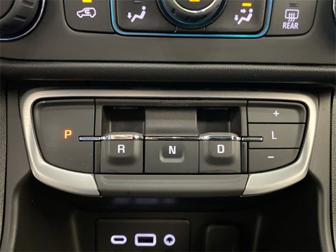 Used 2023 GMC Terrain SLE w/ Driver Convenience Package image 40