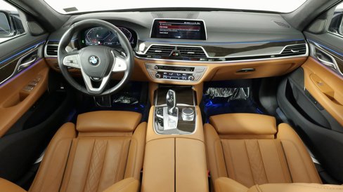 Used 2020 BMW 740i xDrive w/ Interior Design Package image 42