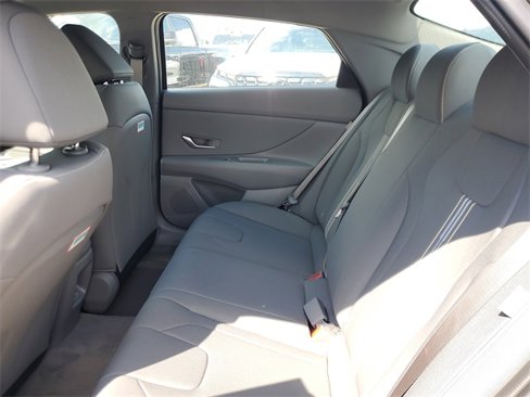 New 2025 Hyundai Elantra Sport image 8