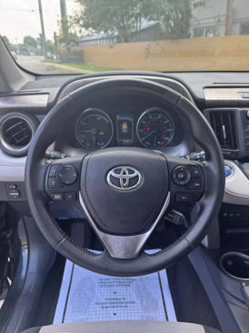 Used 2017 Toyota RAV4 XLE image 14