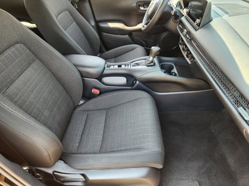 Certified 2023 Honda HR-V LX image 18