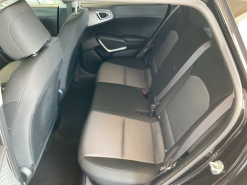 Used 2021 Kia Soul LX image 20