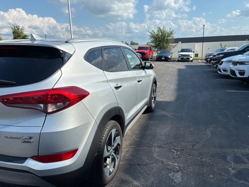 Used 2017 Hyundai Tucson Limited w/ Cargo Package image 11