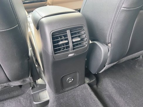 Used 2022 Ford Escape SEL image 36