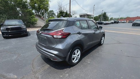 Used 2024 Nissan Kicks S image 8