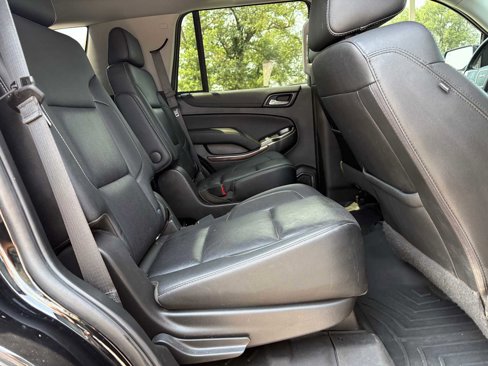 Used 2019 GMC Yukon SLT w/ Premium Edition image 17