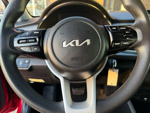 Used 2022 Kia Rio S image 24
