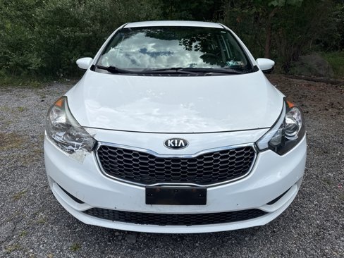 Used 2016 Kia Forte LX image 2