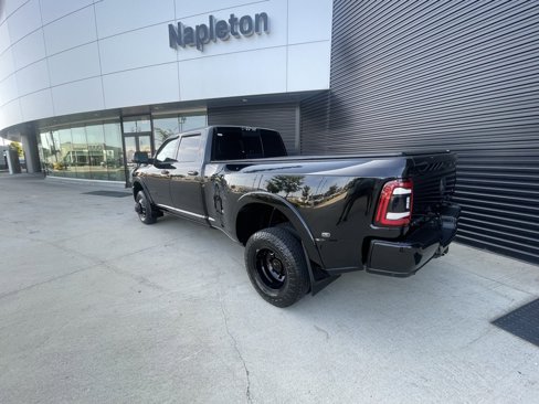 Used 2020 RAM 3500 Laramie image 3
