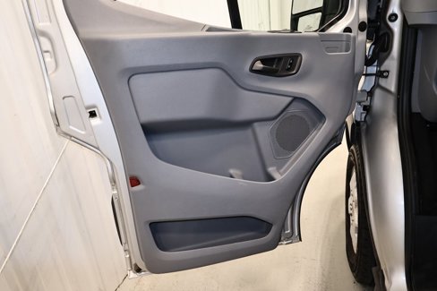 Certified 2016 Ford Transit 150 XLT image 11