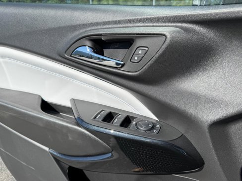 New 2025 Chevrolet Trax LT w/ Driver Confidence Package image 21