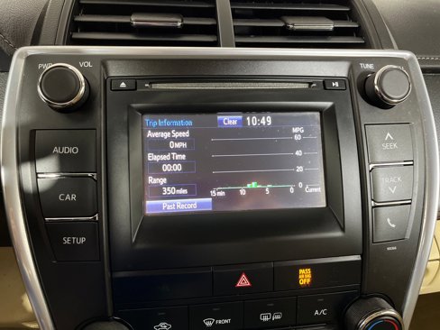 Used 2015 Toyota Camry LE image 20