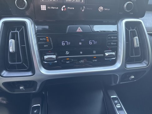 Used 2021 Kia Sorento EX image 24