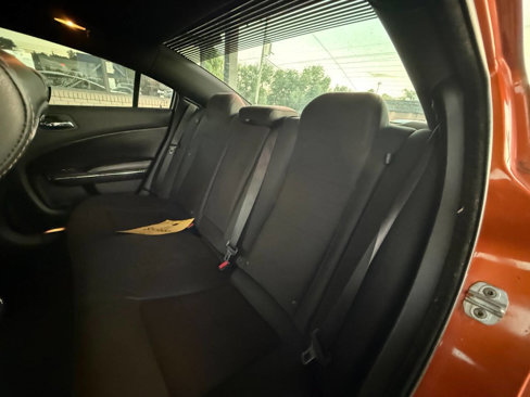 Used 2011 Dodge Charger SE image 14
