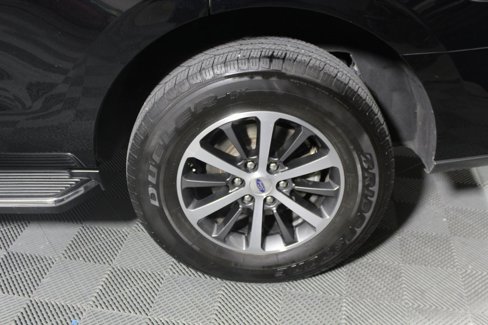 Certified 2020 Ford Expedition XLT w/ Equipment Group 202A image 23