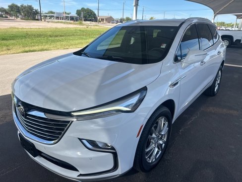 Used 2022 Buick Enclave Premium image 3