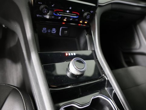 Used 2023 Jeep Grand Cherokee Altitude image 18