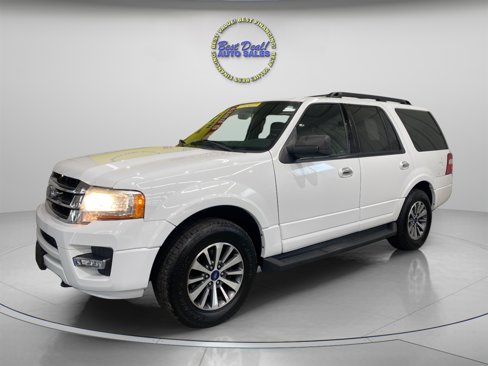 Used 2017 Ford Expedition XLT image 1