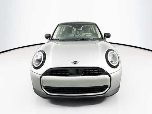 Certified 2025 MINI Cooper 2-Door Hardtop image 2