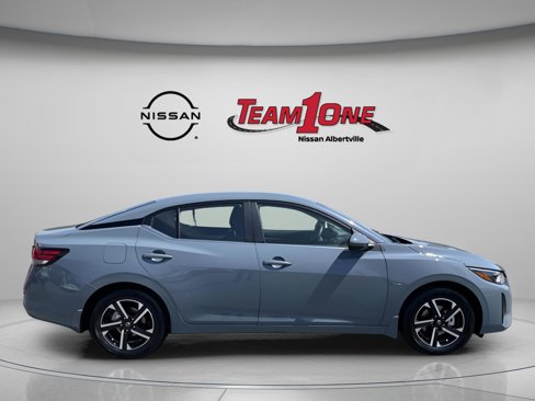 New 2025 Nissan Sentra SV image 6