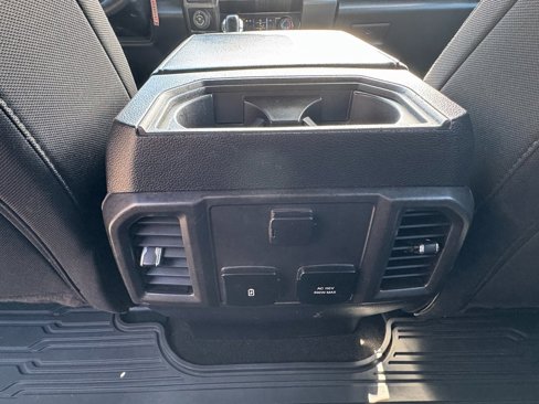 Used 2019 Ford F150 XLT image 30