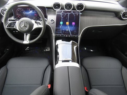 Certified 2025 Mercedes-Benz GLC 300 4MATIC image 33