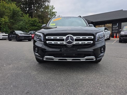 Used 2021 Mercedes-Benz GLB 250 4MATIC w/ Premium Package image 8