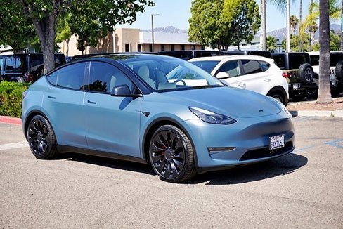 Used 2022 Tesla Model Y Performance image 6