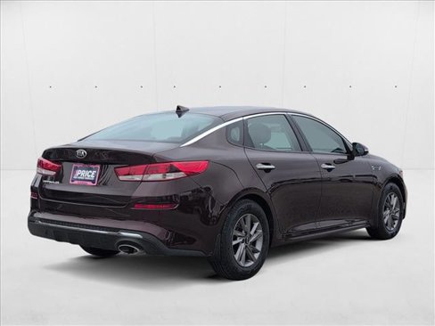 Used 2020 Kia Optima LX image 5