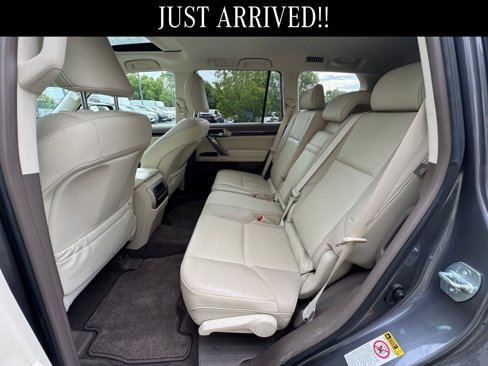 Used 2019 Lexus GX 460 Premium w/ Premium Package image 11